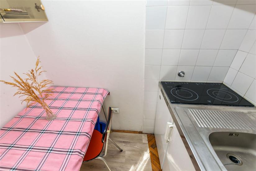 Apartment A1, for 3 persons