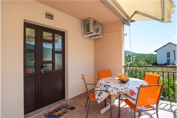 Apartment A1, for 4 persons