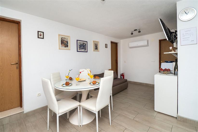 Apartment A3, for 4 persons