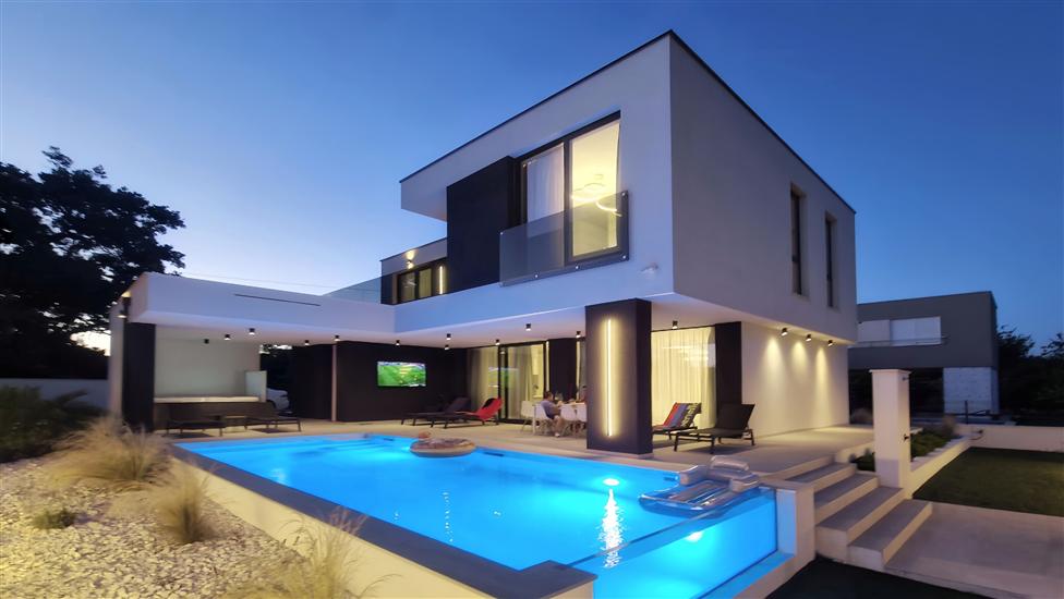 Villa 1