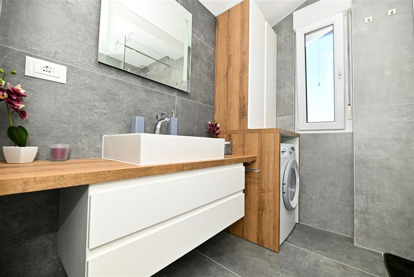 Apartment A5, for 4 persons