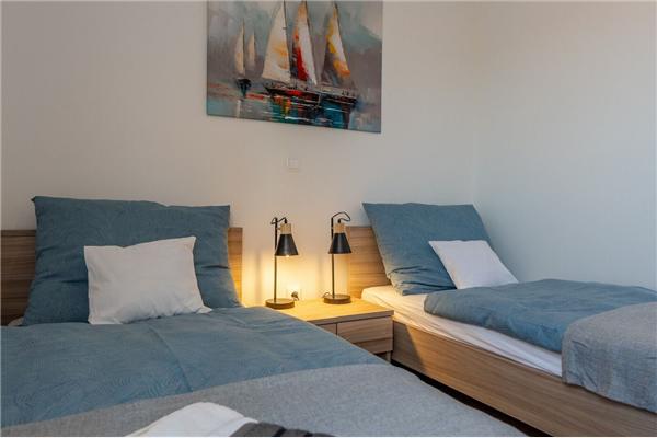 Apartment A1, for 7 persons