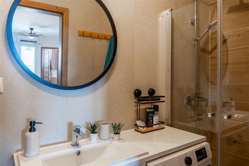 Apartment A1, for 7 persons