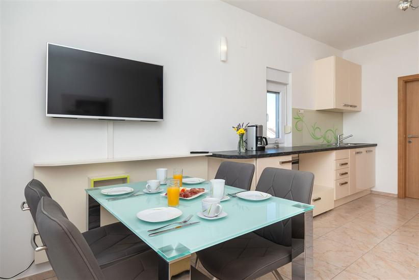 Apartment A1, for 3 persons