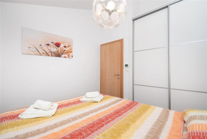 Apartment A2, for 3 persons