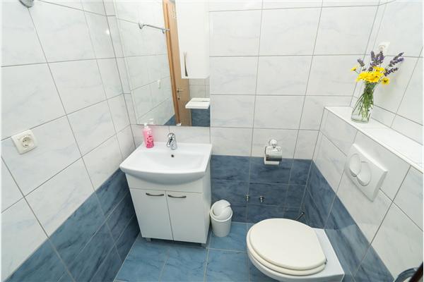 Apartment A2, for 3 persons
