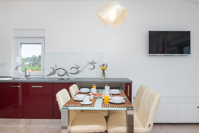 Apartment A2, for 3 persons