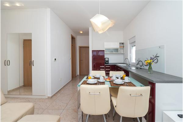 Apartment A2, for 3 persons