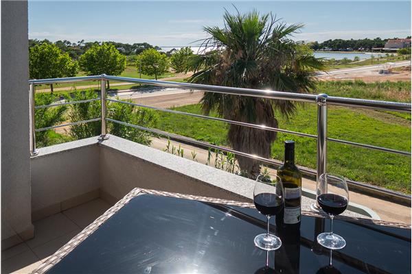 Apartment A2, for 3 persons