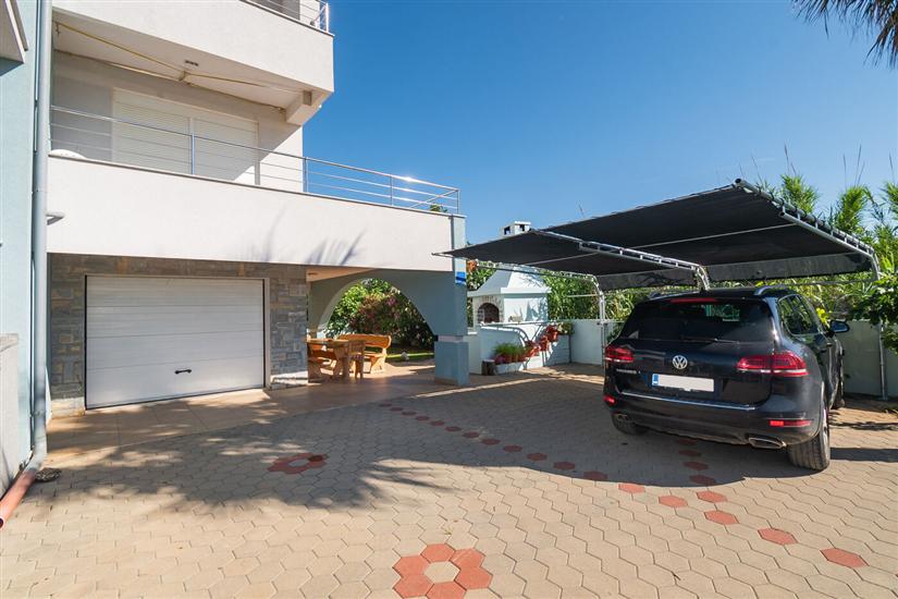 Apartment Terezija by the sea