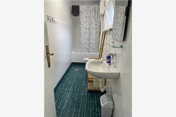 Lägenhet A1, för 8 personer