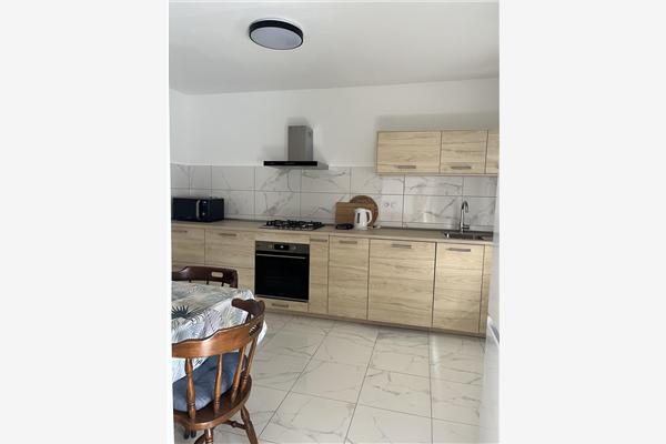 Lägenhet A1, för 8 personer