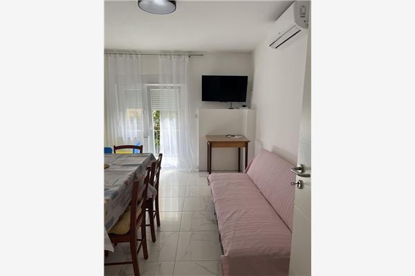 Lägenhet A1, för 8 personer