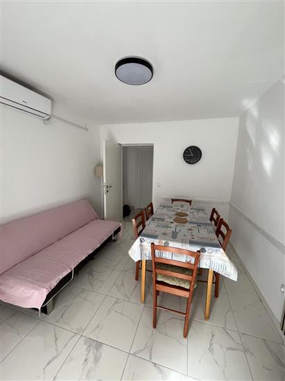 Lägenhet A1, för 8 personer