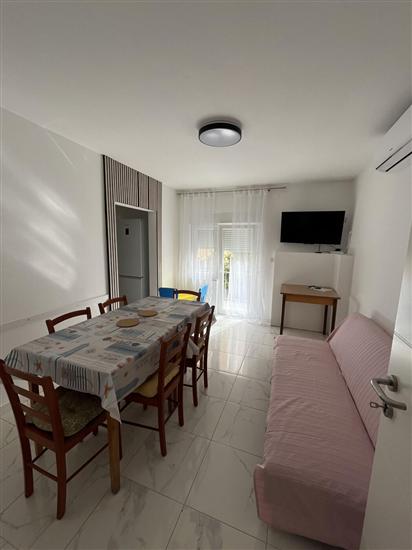 Lägenhet A1, för 8 personer