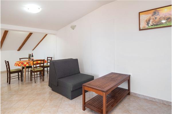 Apartment A1, for 5 persons