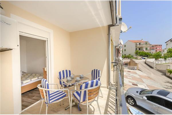 Apartment A1, for 4 persons