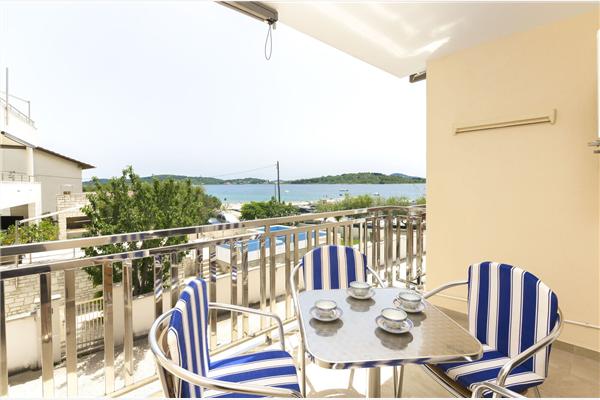 Apartment A1, for 4 persons