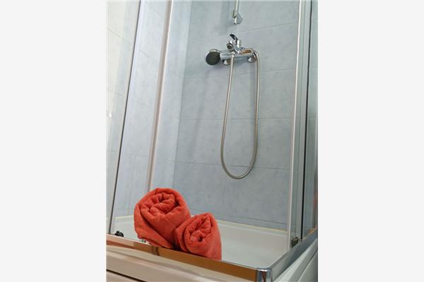 Lägenhet A1, för 6 personer