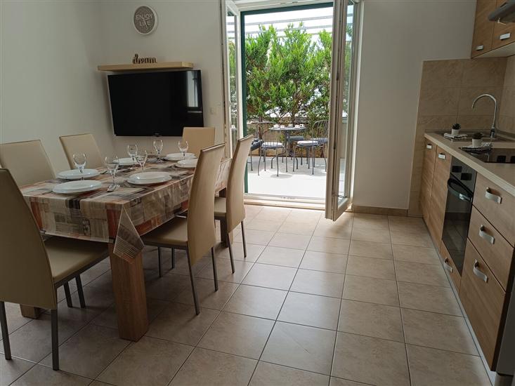 Lägenhet A2, för 6 personer