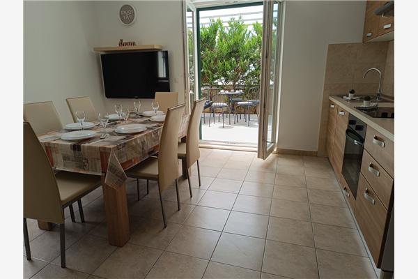 Lägenhet A2, för 6 personer