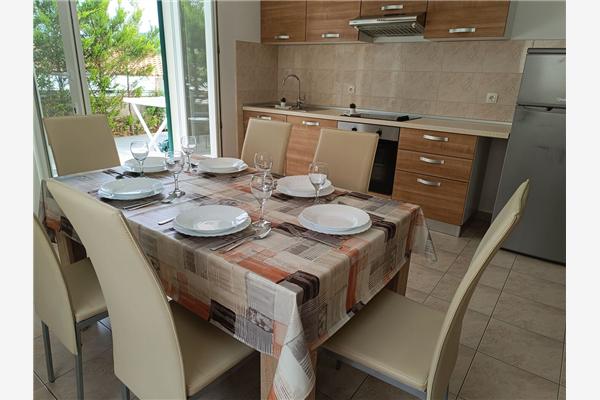 Lägenhet A2, för 6 personer