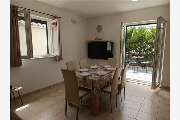 Lägenhet A2, för 6 personer