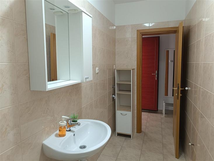 Lägenhet A2, för 6 personer