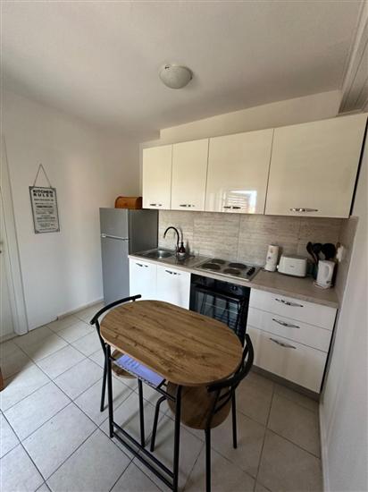 Apartment A2, for 5 persons