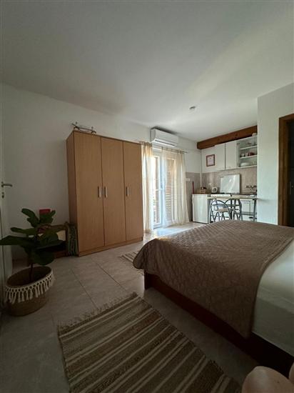Apartment A2, for 5 persons