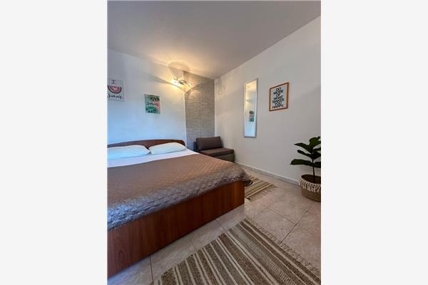 Apartment A2, for 5 persons