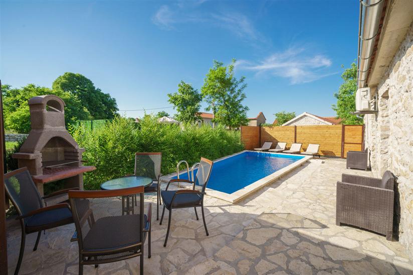 House Stone Curlew 5