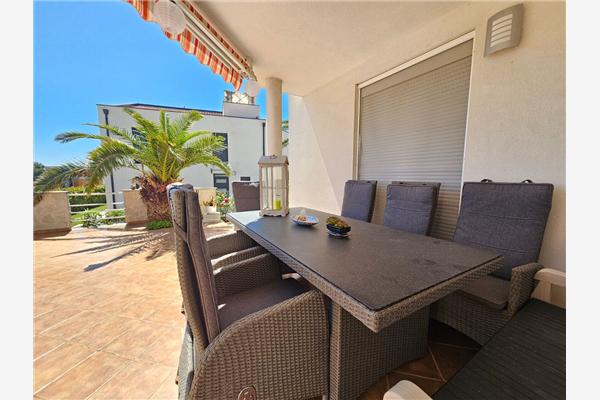 Apartman A1, na 8 osebe