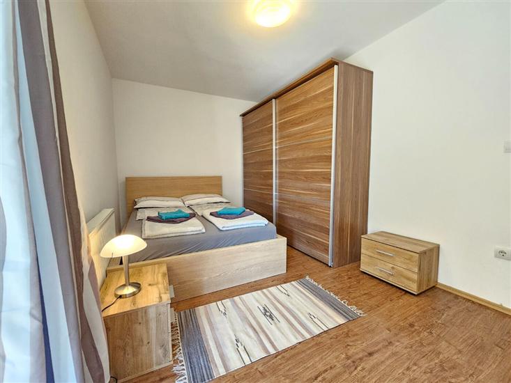 Apartman A1, na 8 osebe