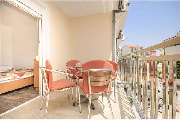 Apartment A2, for 4 persons