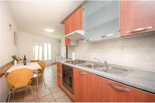 Apartment A2, for 4 persons