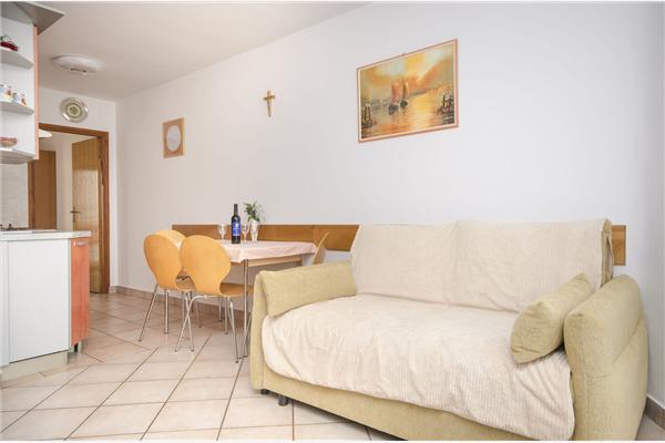 Apartment A2, for 4 persons
