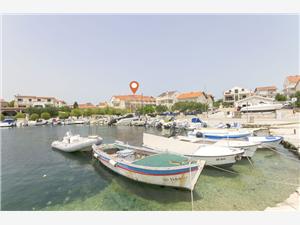 Lägenhet B & R with a Sea View Srima (Vodice), Storlek 46,00 m2, Luftavstånd till havet 50 m, Luftavståndet till centrum 800 m