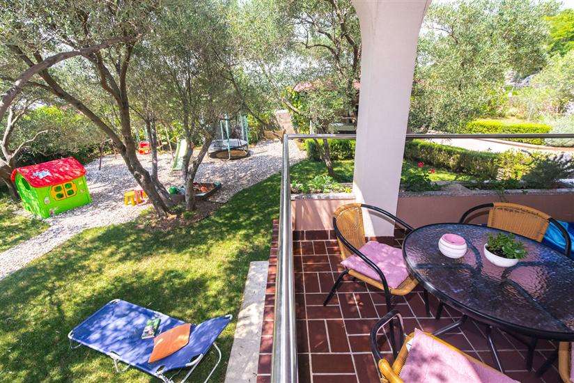 Apartment A2, for 4 persons