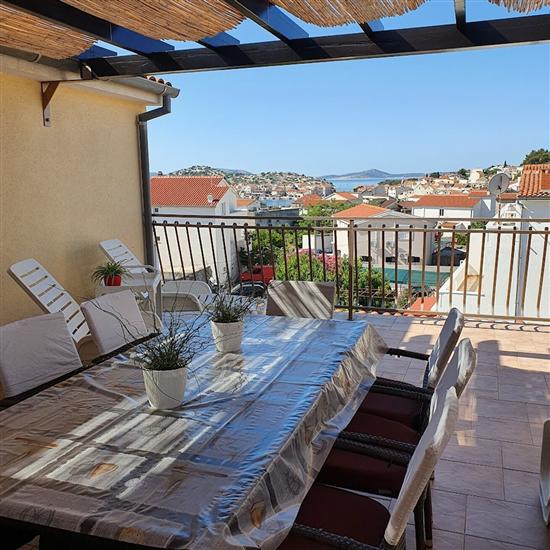 Apartment A1, for 6 persons