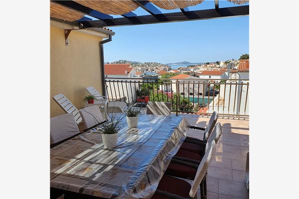 Apartment A1, for 6 persons