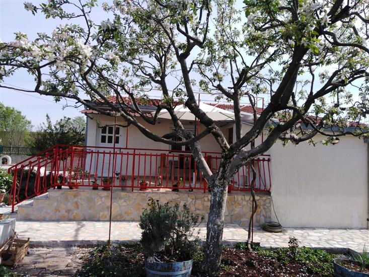 House Tamy - with jacuzzi