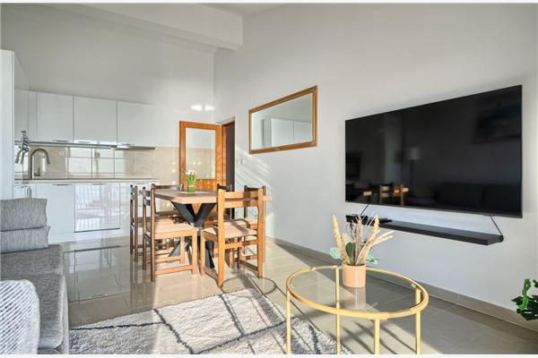 Apartment A2, for 6 persons