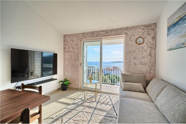 Apartment A2, for 6 persons