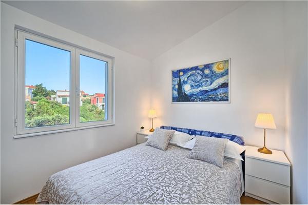 Apartment A2, for 6 persons