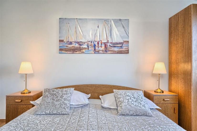 Apartment A2, for 6 persons