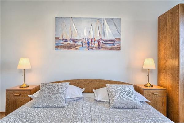 Apartment A2, for 6 persons