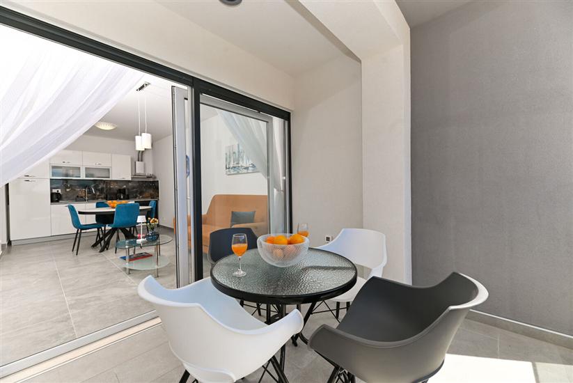 Apartment A2, for 4 persons