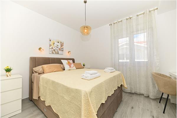 Apartment A4, for 4 persons