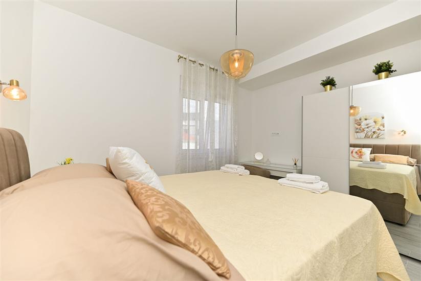 Apartment A4, for 4 persons